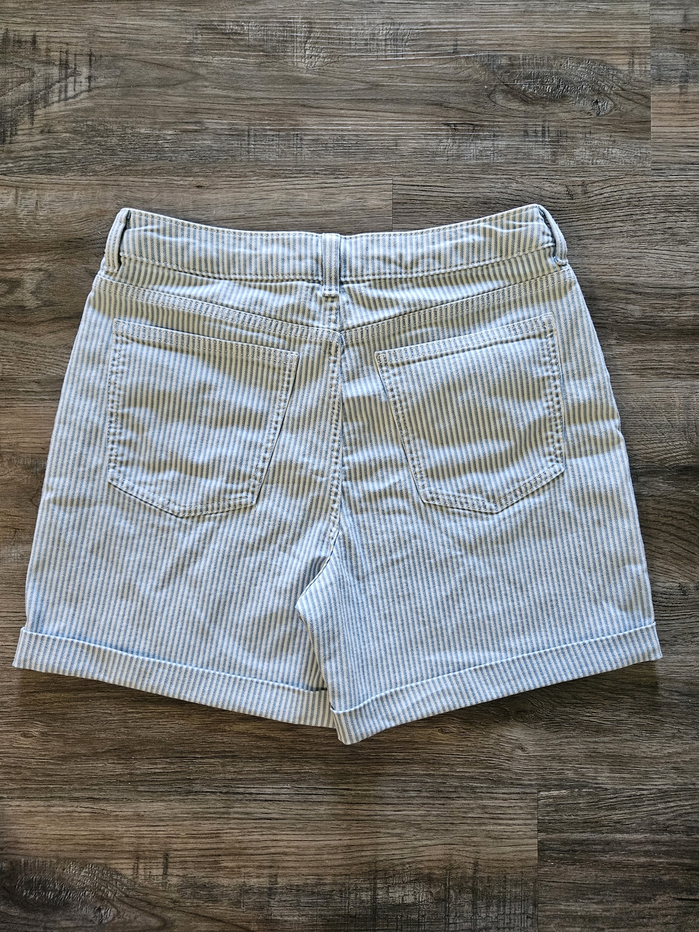 M&S 90's Boyfriend Blue & White Striped Shorts - Picture 10 of 10